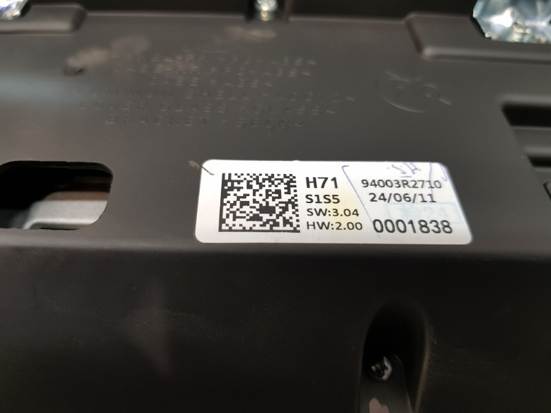 Recambio de cuadro instrumentos para kia sportage concept referencia OEM IAM 94003R2710  