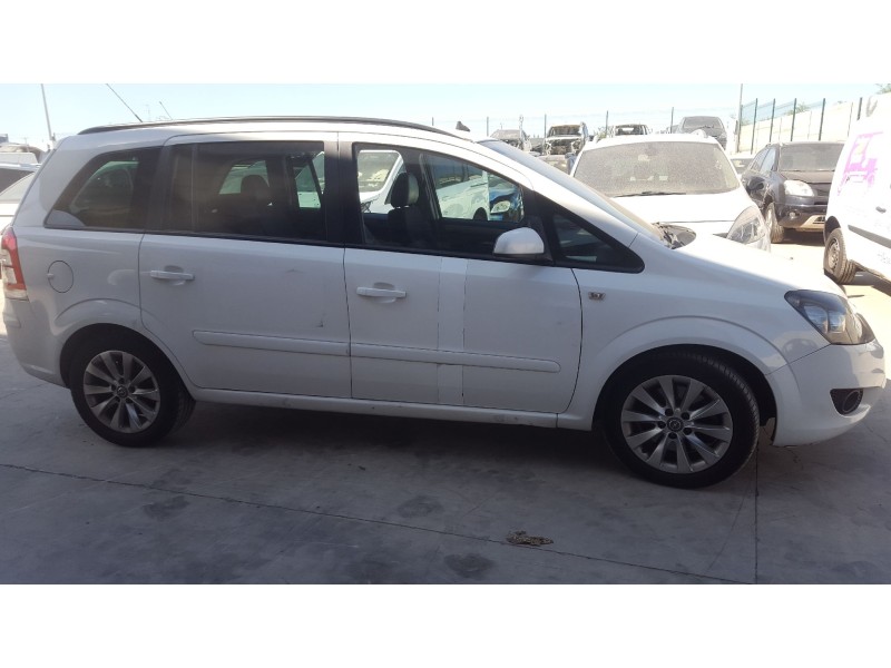 opel zafira b del año 2014