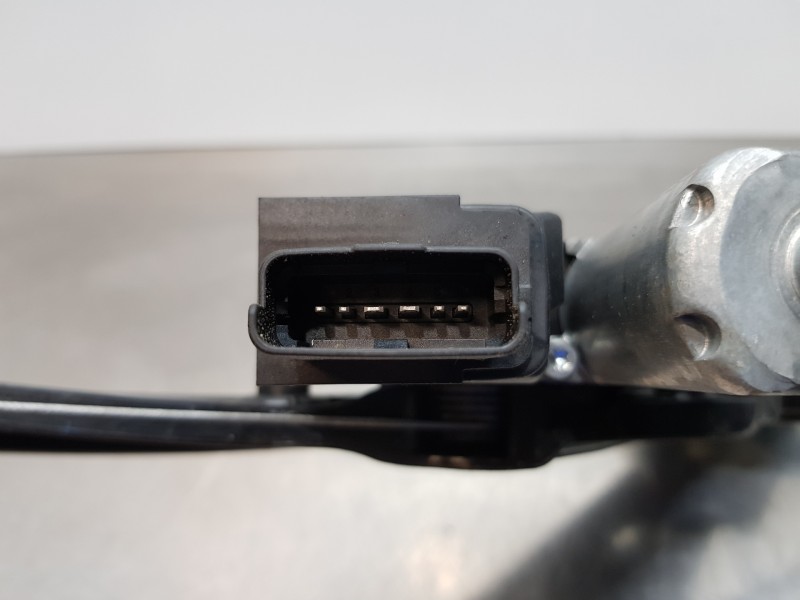 Recambio de elevalunas delantero derecho para peugeot 3008 active referencia OEM IAM 9810488880 9811791280 