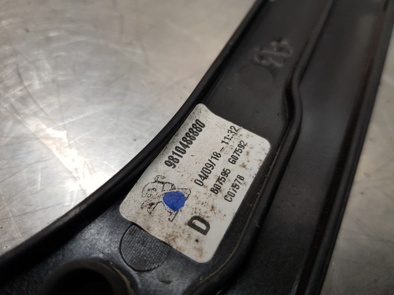 Recambio de elevalunas delantero derecho para peugeot 3008 active referencia OEM IAM 9810488880 9811791280 