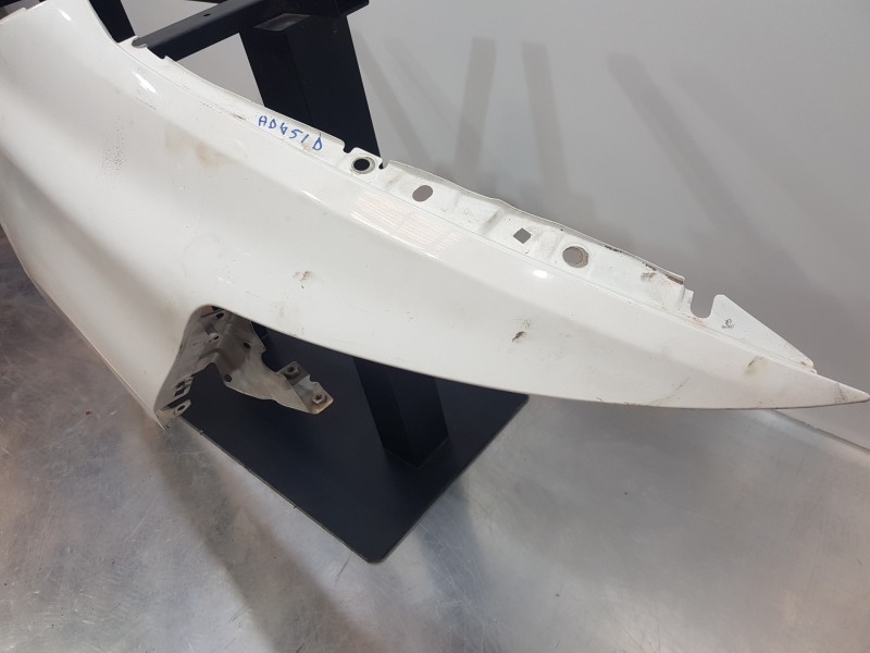 Recambio de aleta delantera derecha para citroen c4 grand picasso spacetourer referencia OEM IAM 9803150280  