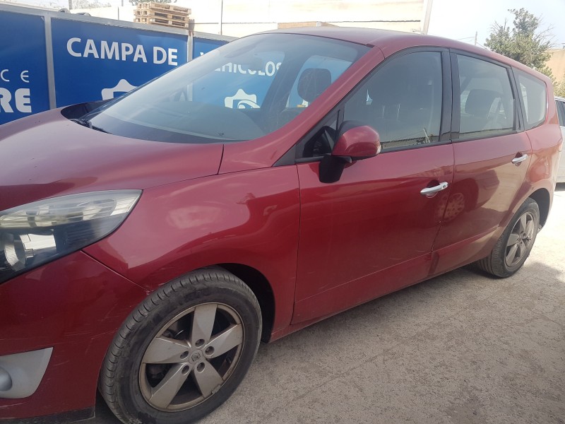 renault scenic iii del año 2009