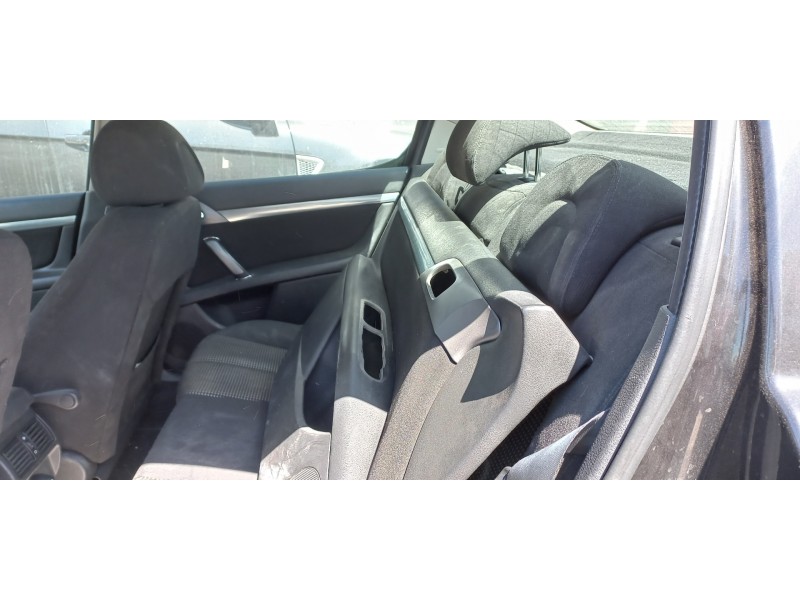 peugeot 407 del año 2004