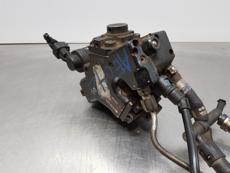 Recambio de bomba inyeccion para opel corsa d enjoy referencia OEM IAM 55206489 0445010157  Recambio de bomba inyeccion para opel corsa d enjoy referencia OEM IAM 55206489 0445010157