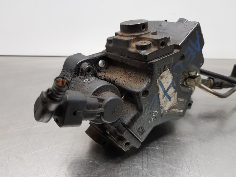 Recambio de bomba inyeccion para opel corsa d enjoy referencia OEM IAM 55206489 0445010157  Recambio de bomba inyeccion para opel corsa d enjoy referencia OEM IAM 55206489 0445010157