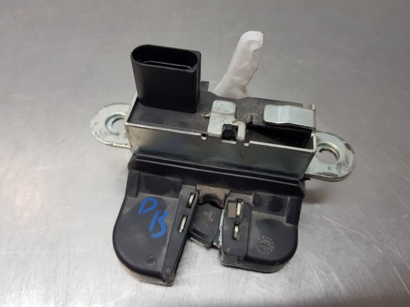 Recambio de cerradura maletero / porton para seat altea (5p1) style referencia OEM IAM 5P0827505D9B9 5P0827505D  Recambio de cerradura maletero / porton para seat altea (5p1) style referencia OEM IAM 5P0827505D9B9 5P0827505D