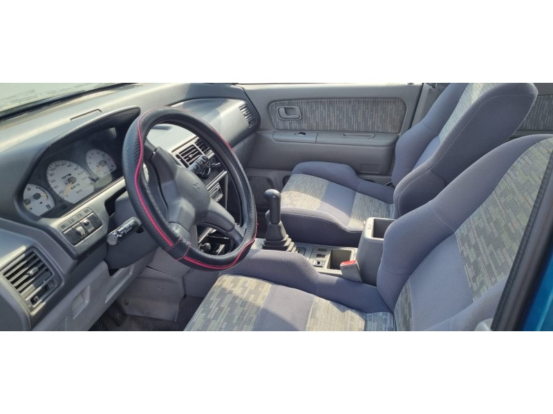 mitsubishi space runner (n10/n20) del año 2010