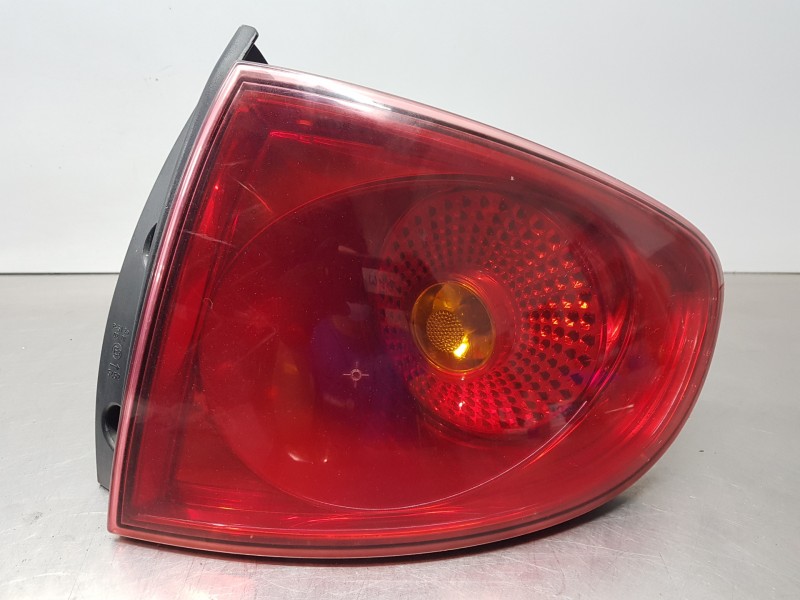 Recambio de piloto trasero derecho para seat altea (5p1) style referencia OEM IAM 5P0945112B9B9 5P0945096E 5P0945112B