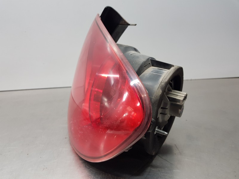 Recambio de piloto trasero derecho para seat altea (5p1) style referencia OEM IAM 5P0945112B9B9 5P0945096E 5P0945112B