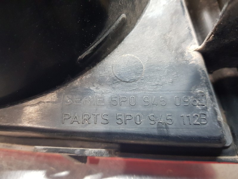 Recambio de piloto trasero derecho para seat altea (5p1) style referencia OEM IAM 5P0945112B9B9 5P0945096E 5P0945112B