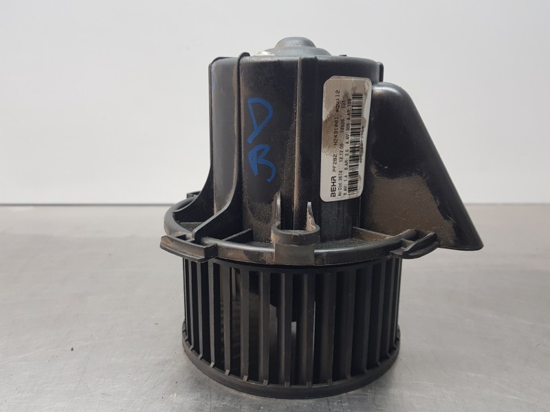 Recambio de motor calefaccion para peugeot 307 berlina (s2) design referencia OEM IAM 6441Y7 N2431001 