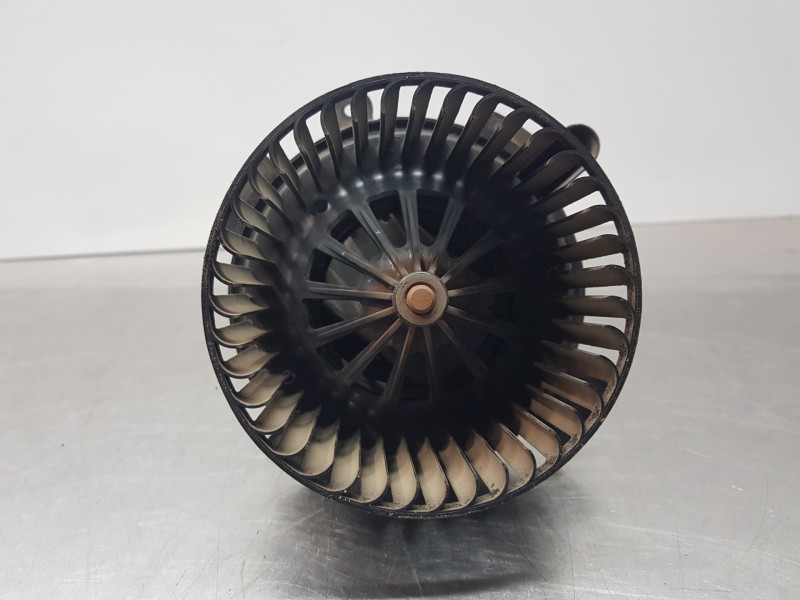 Recambio de motor calefaccion para peugeot 307 berlina (s2) design referencia OEM IAM 6441Y7 N2431001 