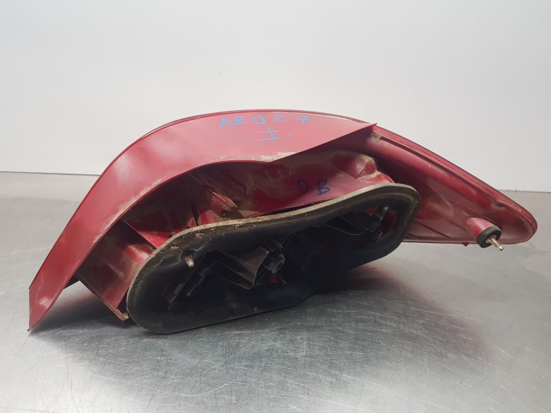 Recambio de piloto trasero izquierdo para peugeot 307 berlina (s2) design referencia OEM IAM 6350X0  