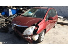 toyota corolla verso (e12) del año 2004