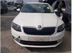 skoda octavia lim. (5e3) del año 2013