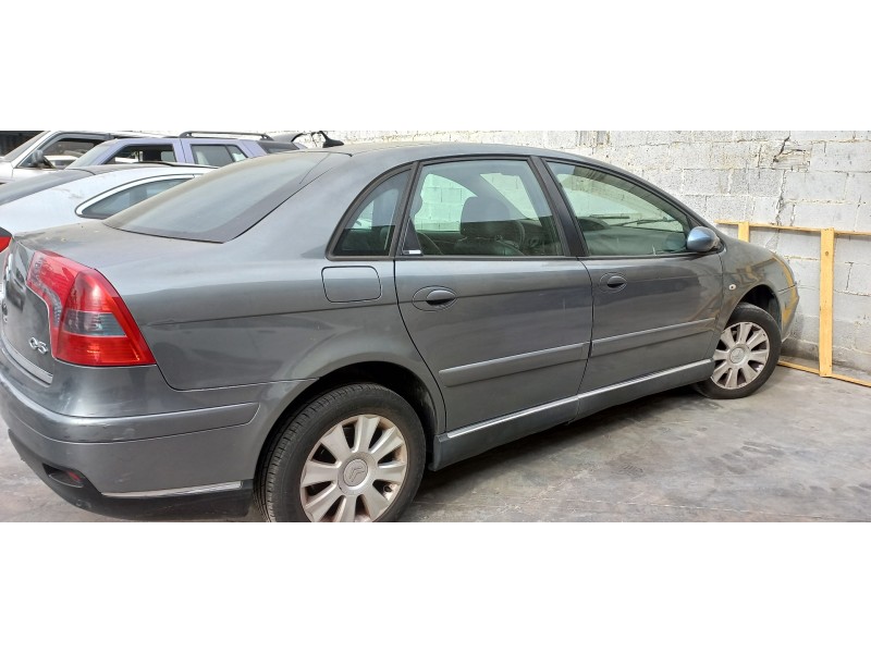 citroen c5 berlina del año 2004