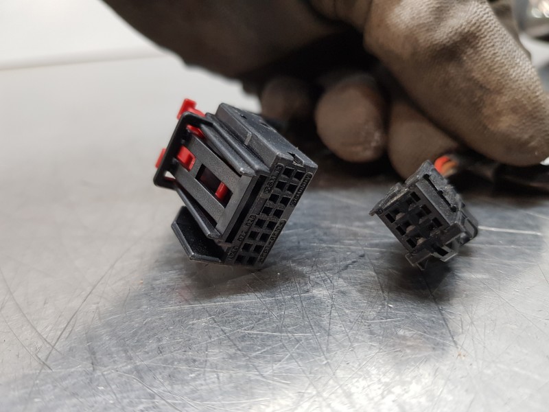 Recambio de retrovisor derecho para cupra formentor suv referencia OEM IAM 5FG857508T9B9 5FG857508T 