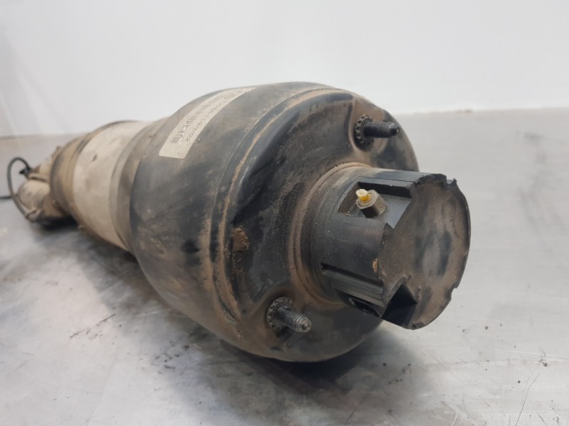 Recambio de amortiguador delantero derecho para mercedes clase cls (w219) 500 referencia OEM IAM A2193201213  