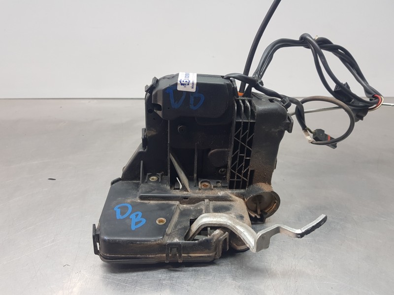 Recambio de cerradura puerta delantera izquierda para mercedes clase cls (w219) 500 referencia OEM IAM A2197200135  