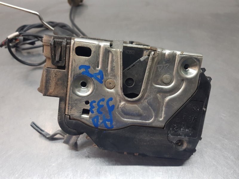 Recambio de cerradura puerta delantera izquierda para mercedes clase cls (w219) 500 referencia OEM IAM A2197200135  