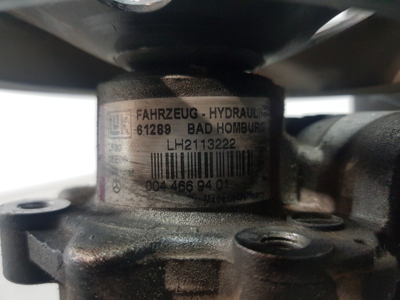 Recambio de bomba direccion para mercedes clase cls (w219) 500 referencia OEM IAM A0044669401 0044669401 