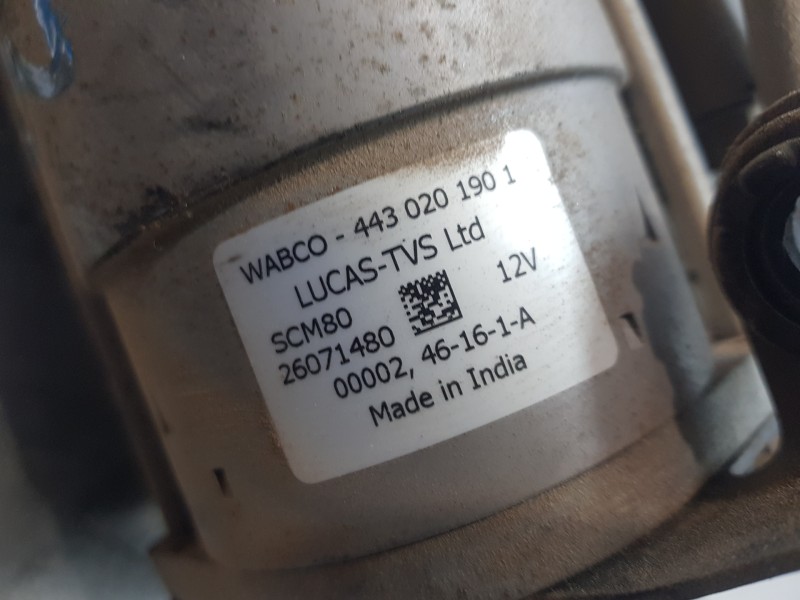 Recambio de bomba suspension para mercedes clase cls (w219) 500 referencia OEM IAM A2113200304 41540311201 4430201901