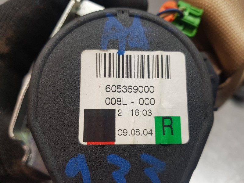 Recambio de cinturon seguridad delantero derecho para mercedes clase cls (w219) 500 referencia OEM IAM A21186080858K64 605369000