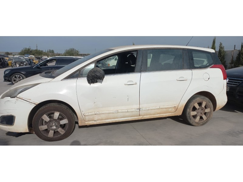 peugeot 5008 del año 2016