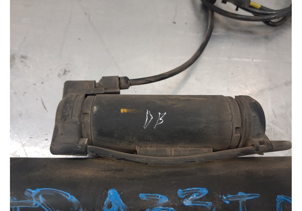 Recambio de amortiguador trasero derecho para mercedes clase cls (w219) 500 referencia OEM IAM A2193260300 A1403232085 