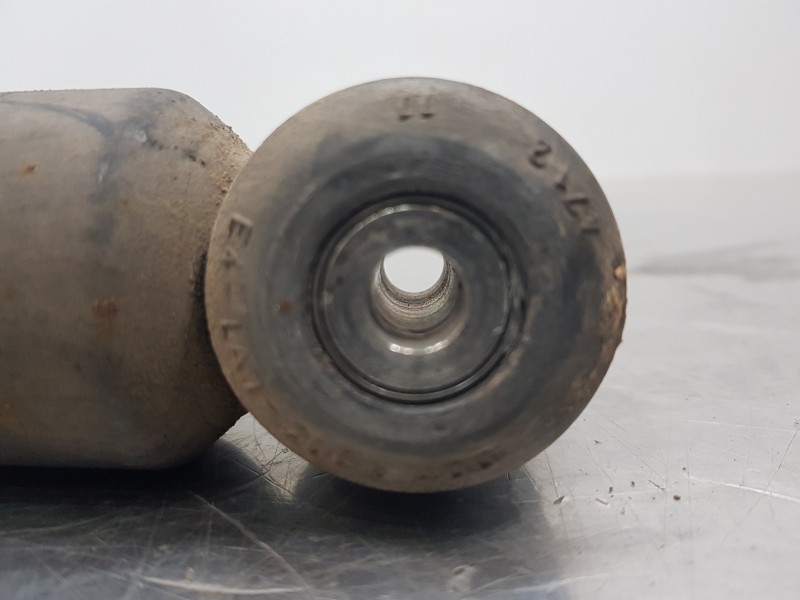 Recambio de amortiguador trasero izquierdo para mercedes clase cls (w219) 500 referencia OEM IAM A2193260300  