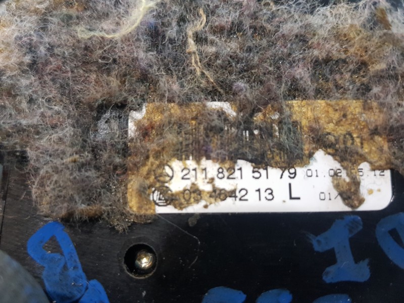 Recambio de interruptor de asiento para mercedes clase cls (w219) 500 referencia OEM IAM 2118215179  