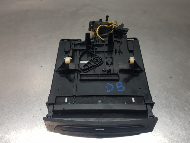 Recambio de mando multifuncion para mercedes clase cls (w219) 500 referencia OEM IAM A2118705390 A21182188587167 A2118218858