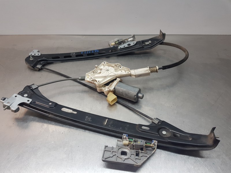 Recambio de elevalunas trasero derecho para mercedes clase cls (w219) 500 referencia OEM IAM A2197301046 2198200642 A2198200642