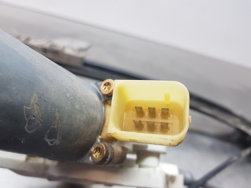 Recambio de elevalunas trasero derecho para mercedes clase cls (w219) 500 referencia OEM IAM A2197301046 2198200642 A2198200642