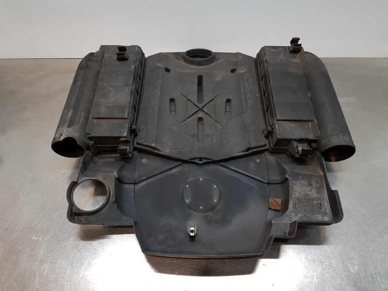 Recambio de filtro aire para mercedes clase cls (w219) 500 referencia OEM IAM A1120901101 4619685902 A1130101367