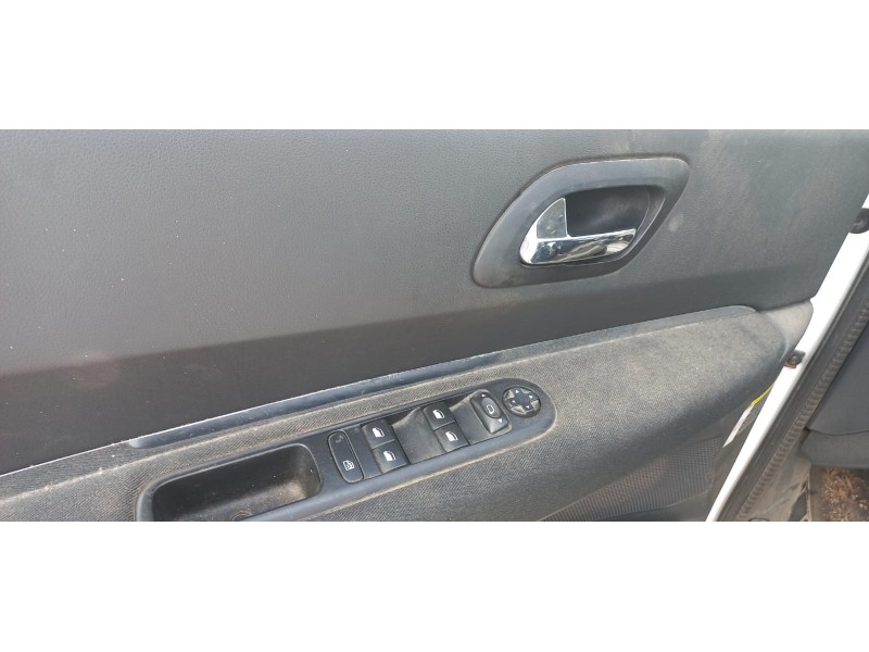 peugeot 5008 del año 2016