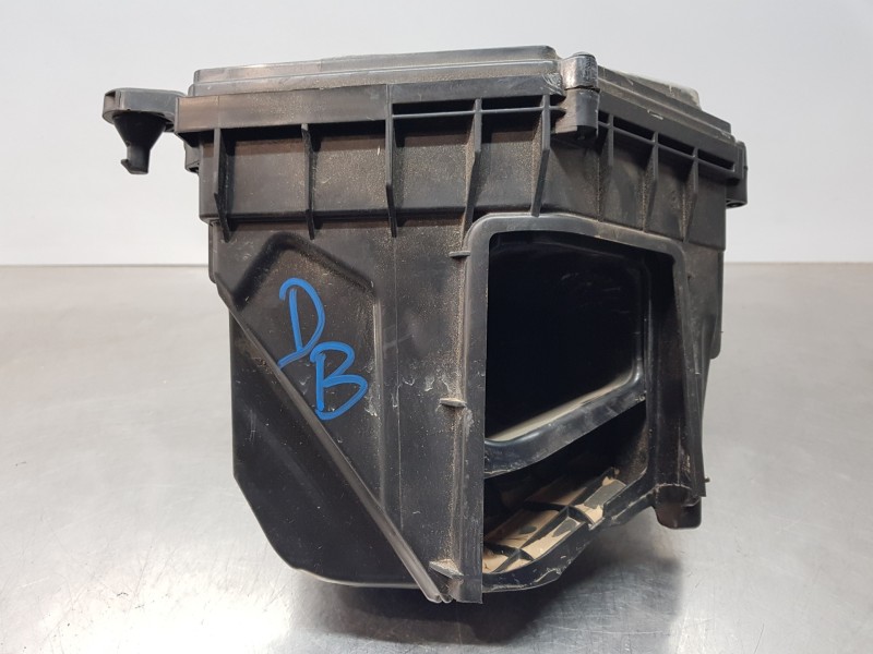 Recambio de filtro aire para volvo xc60 hybrid referencia OEM IAM 31474901  