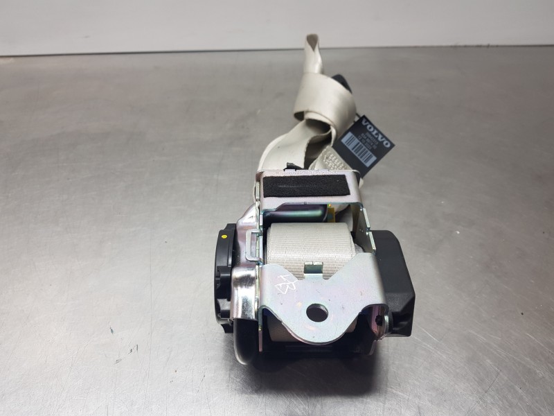 Recambio de cinturon seguridad trasero izquierdo para volvo xc60 hybrid referencia OEM IAM 39842313 634852000K 