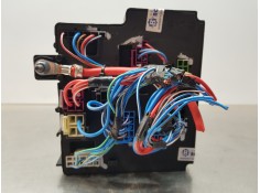 Recambio de caja reles / fusibles para volvo xc60 hybrid referencia OEM IAM 32359985   2