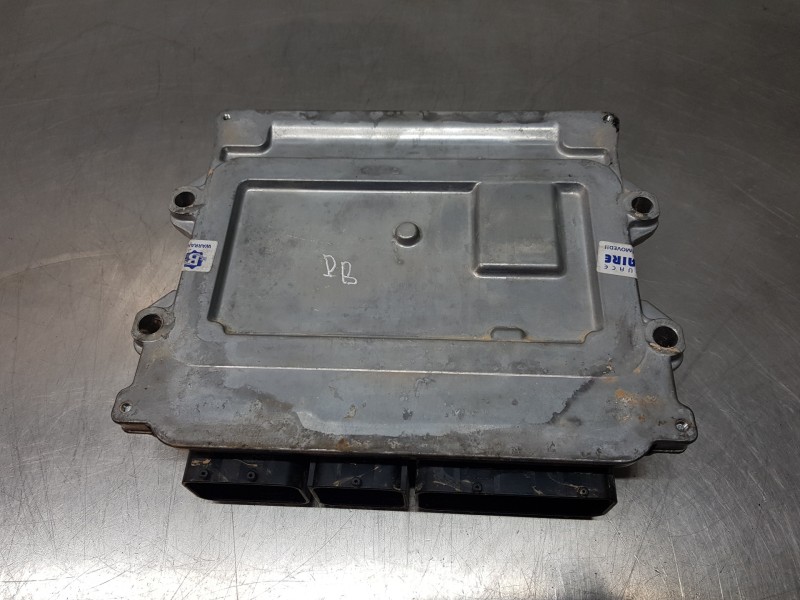 Recambio de centralita motor uce para volvo xc60 hybrid referencia OEM IAM 32313937  