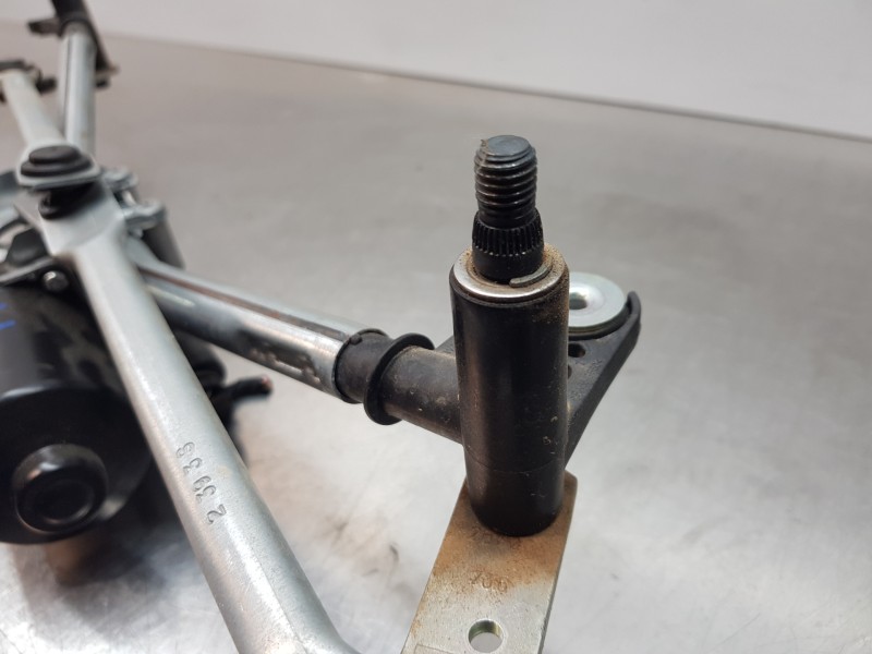 Recambio de motor limpia delantero para volvo xc60 hybrid referencia OEM IAM 32342546 W227218 