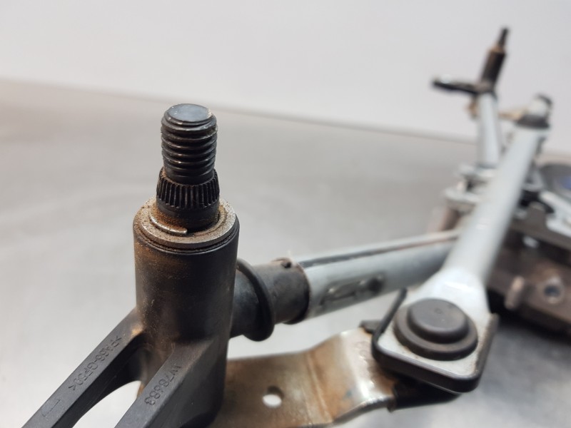 Recambio de motor limpia delantero para volvo xc60 hybrid referencia OEM IAM 32342546 W227218 