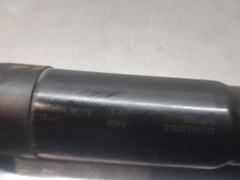 Recambio de amortiguadores maletero / porton para volvo xc60 hybrid referencia OEM IAM 32384407  