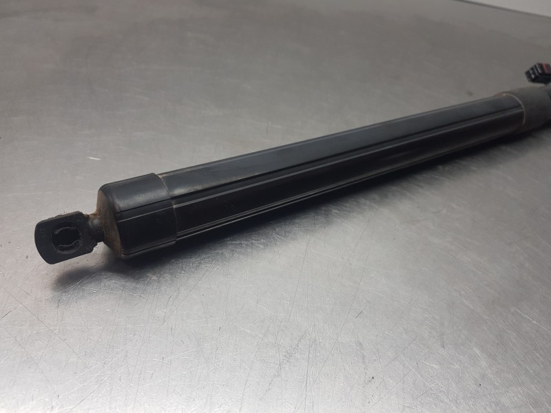 Recambio de amortiguadores maletero / porton para volvo xc60 hybrid referencia OEM IAM 32384407  