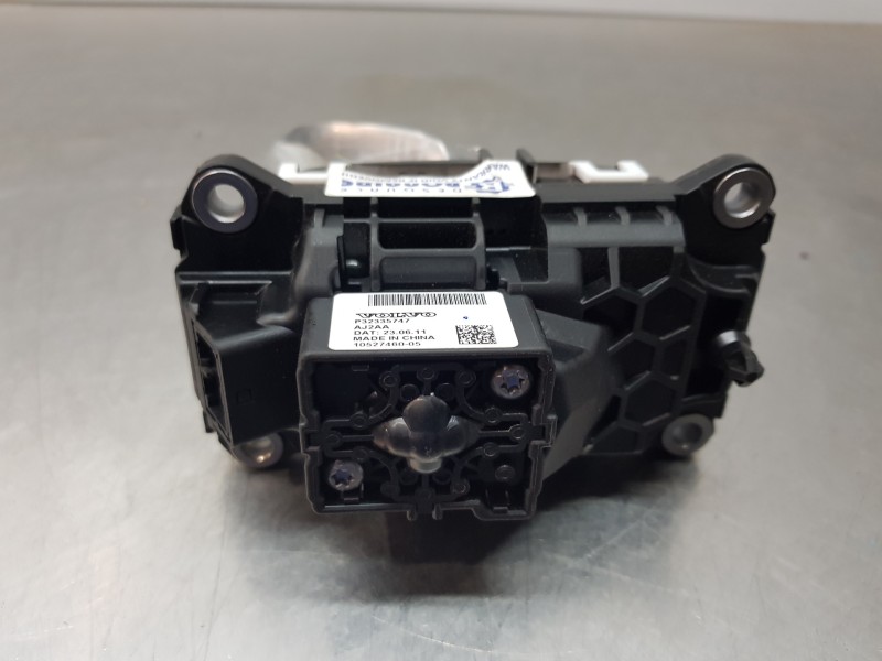 Recambio de palanca cambio para volvo xc60 hybrid referencia OEM IAM 32335747 P32335747 