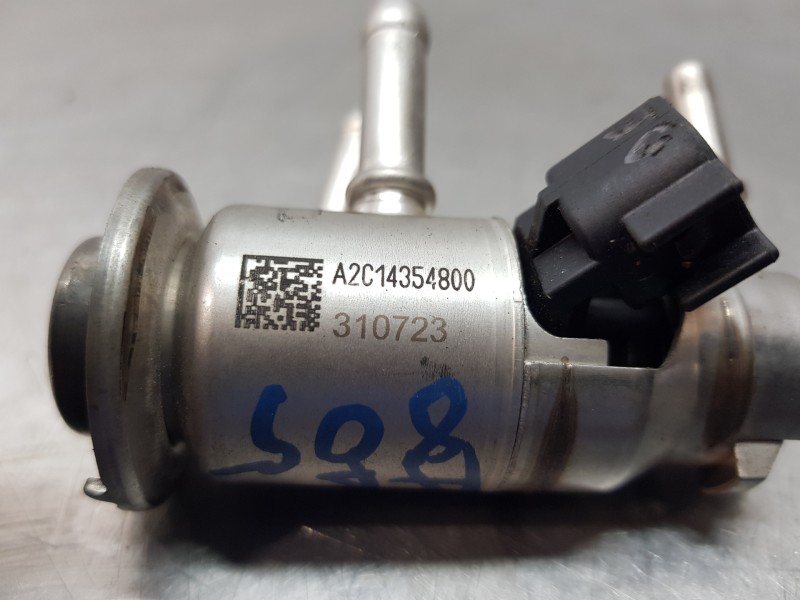 Recambio de inyector para volvo xc60 hybrid referencia OEM IAM 31452332 A2C14354800 