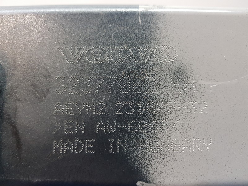 Recambio de punta chasis delantera para volvo xc60 hybrid referencia OEM IAM 32377072 32377062 