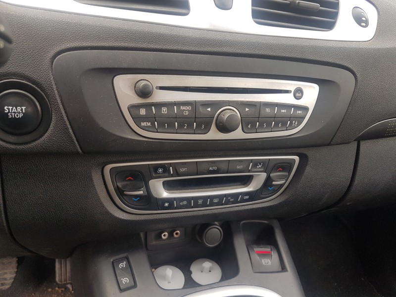 renault scenic iii del año 2009