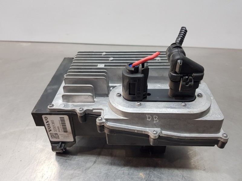 Recambio de modulo electronico para volvo xc60 hybrid referencia OEM IAM 32301365  