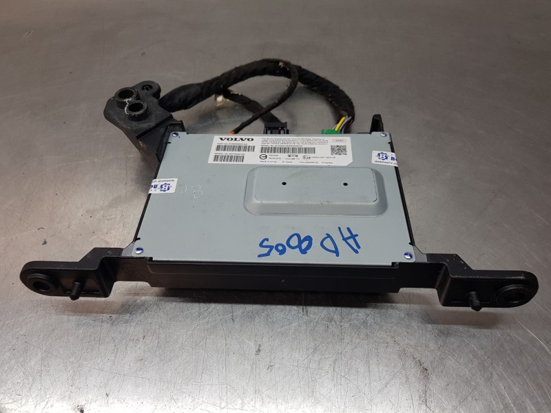 Recambio de amplificador de audio para volvo xc60 hybrid referencia OEM IAM 32359503  